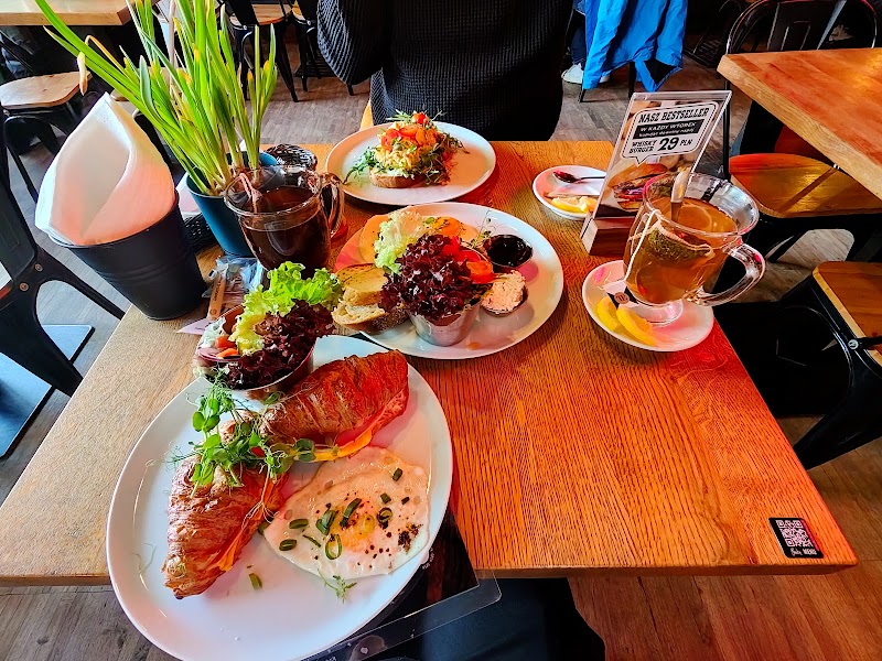 Pianka drink & food