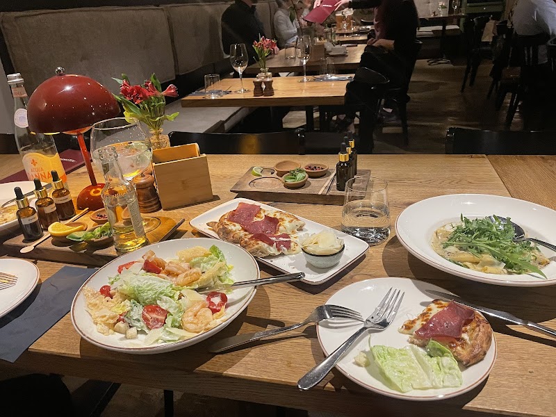 Restauracja Primitivo Kuchnia i Wino - kuchnia śródziemnomorska Warszawa