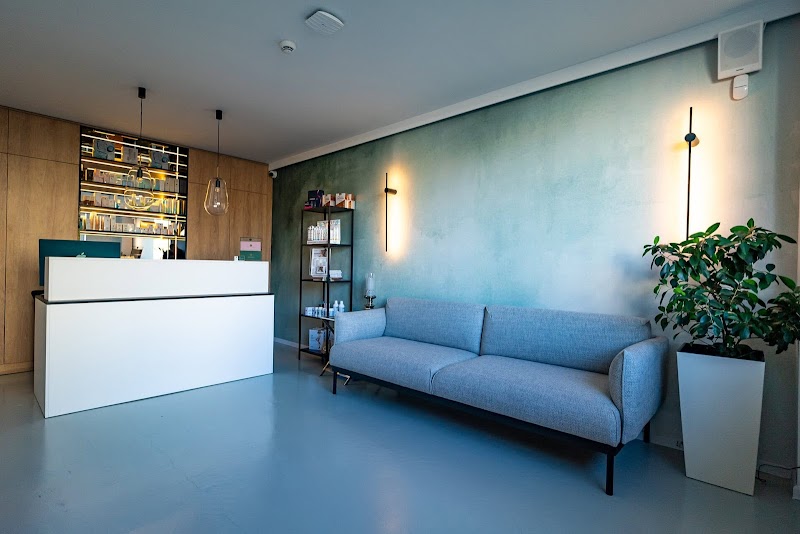 Beauty Salon Safe Cosmetics